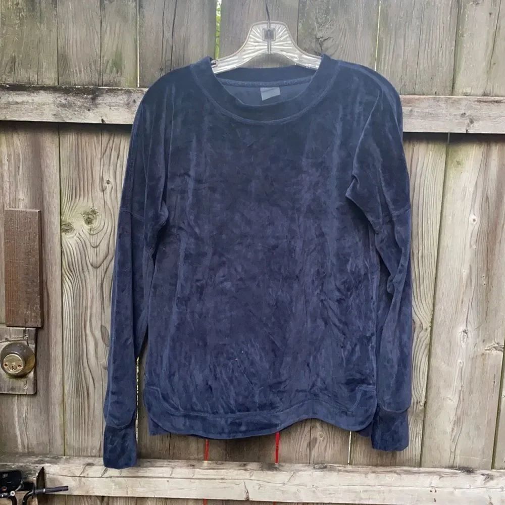 Calia by Carrie Underwood velour sweatshirt sz. S